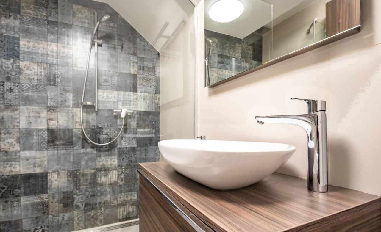 Boutique La Perla Jacuzzi Apartment Murter Ngoại thất bức ảnh